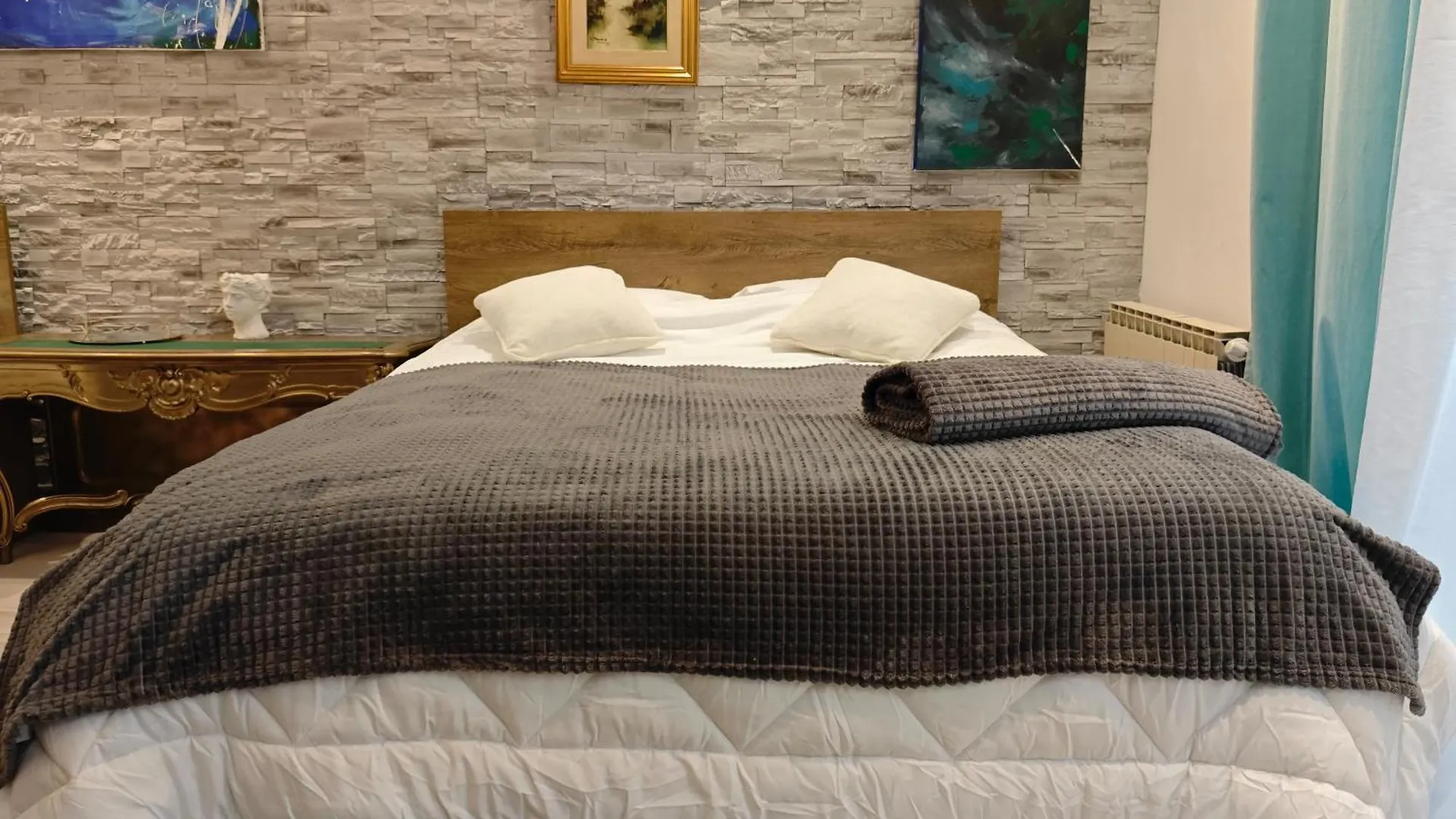 Leone Di Verona Residence Appartamento 0*,  Italy